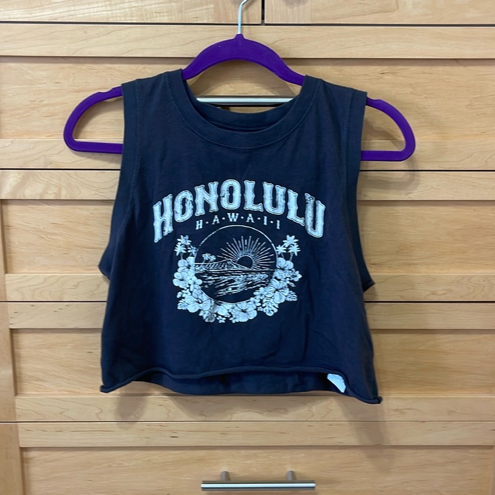 Hollister tank